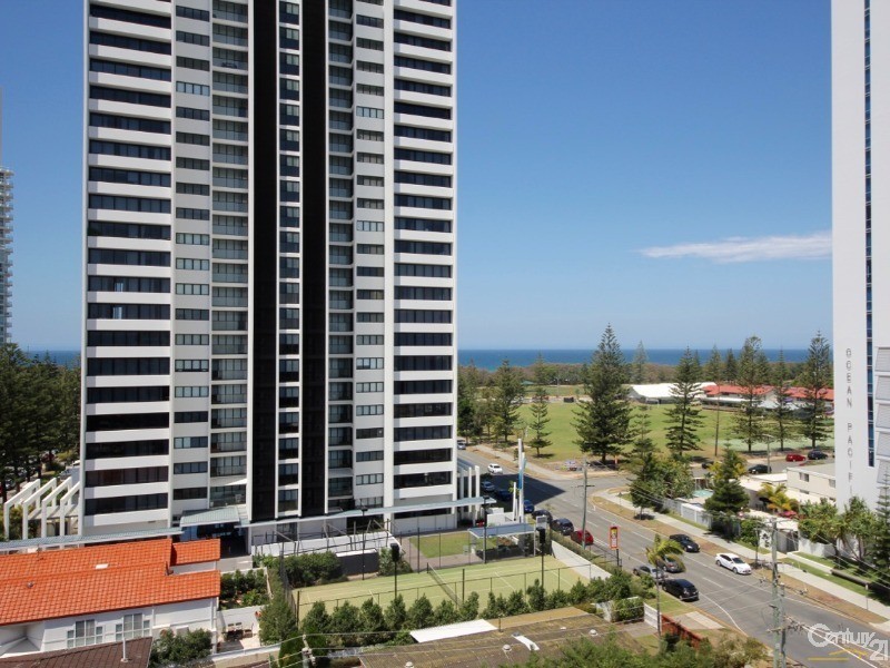 30 Surf Parade, Broadbeach QLD 4218