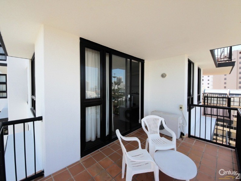 30 Surf Parade, Broadbeach QLD 4218