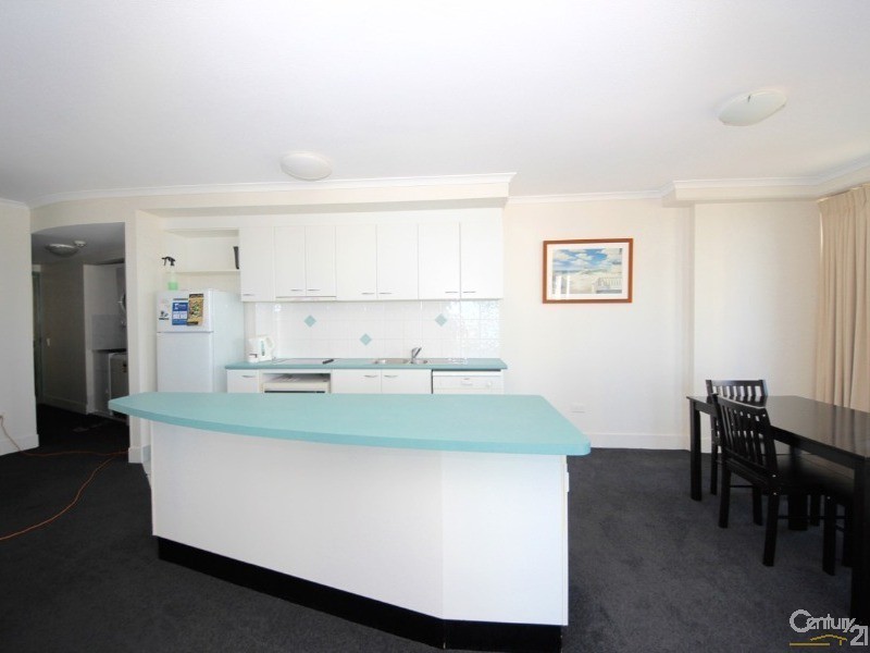 30 Surf Parade, Broadbeach QLD 4218