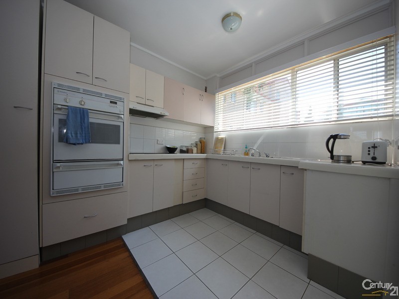 4/3 Miami Key, Broadbeach Waters QLD 4218
