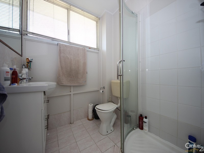 4/3 Miami Key, Broadbeach Waters QLD 4218