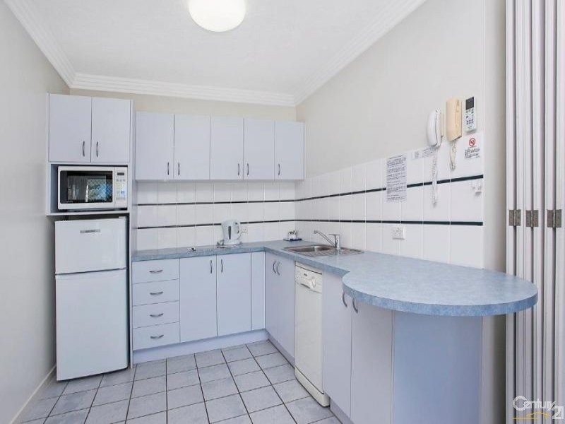 5/13-15 Anne Avenue, Broadbeach QLD 4218