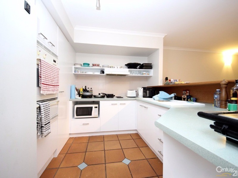 16 Crescent Avenue, Mermaid Beach QLD 4218