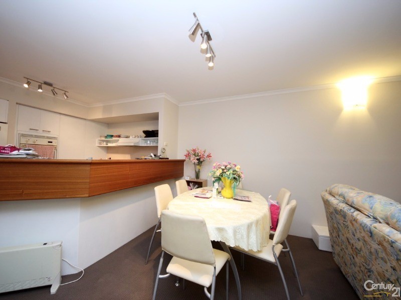 16 Crescent Avenue, Mermaid Beach QLD 4218