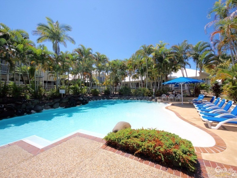 16 Crescent Avenue, Mermaid Beach QLD 4218