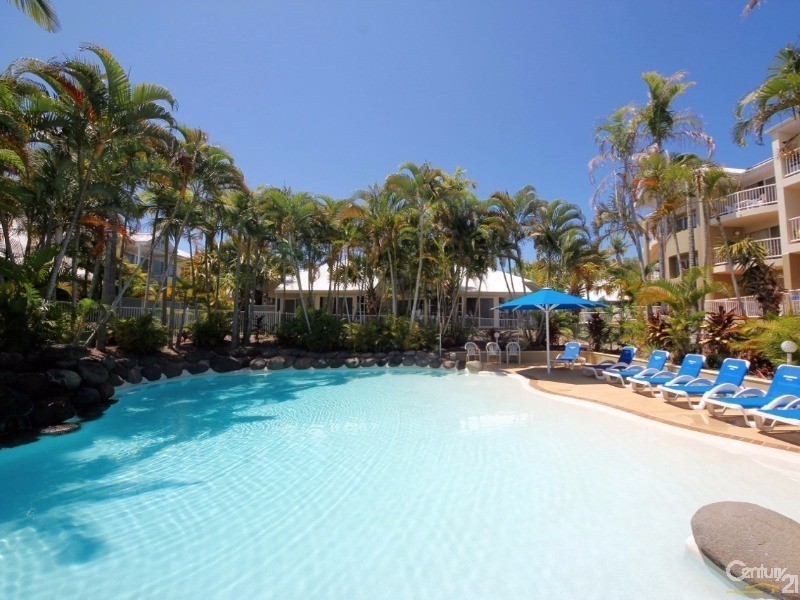 16 Crescent Avenue, Mermaid Beach QLD 4218