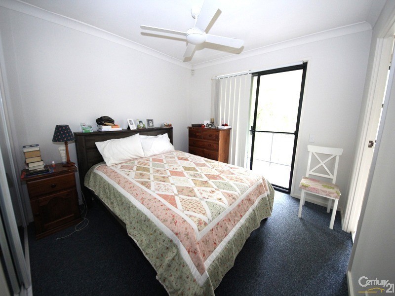 302/1 Gentian Drive, Arundel QLD 4214