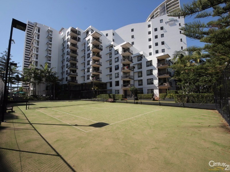 30 Surf Parade, Broadbeach QLD 4218