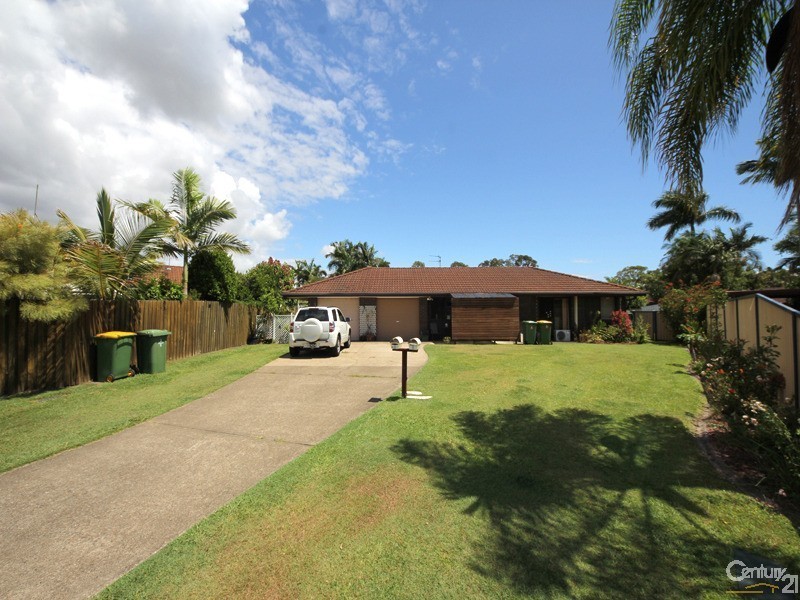 2/9 Elm Court, Labrador QLD 4215