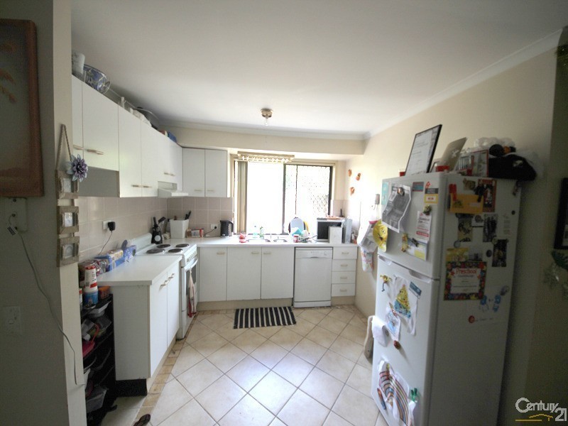 2/9 Elm Court, Labrador QLD 4215
