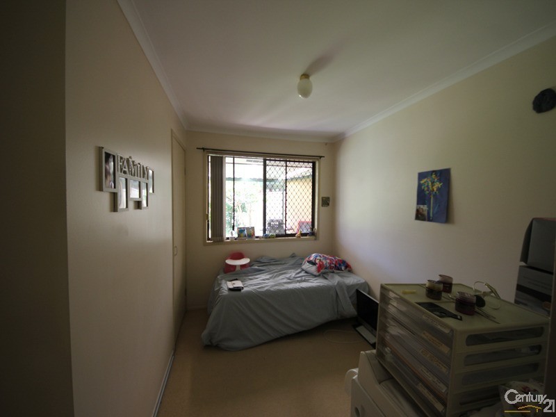 2/9 Elm Court, Labrador QLD 4215