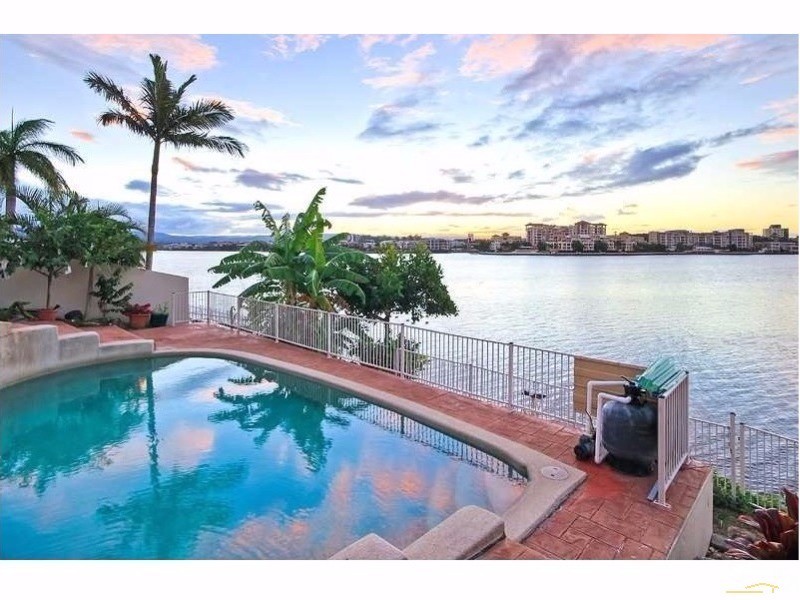 25 Northwestern Court, Varsity Lakes QLD 4227