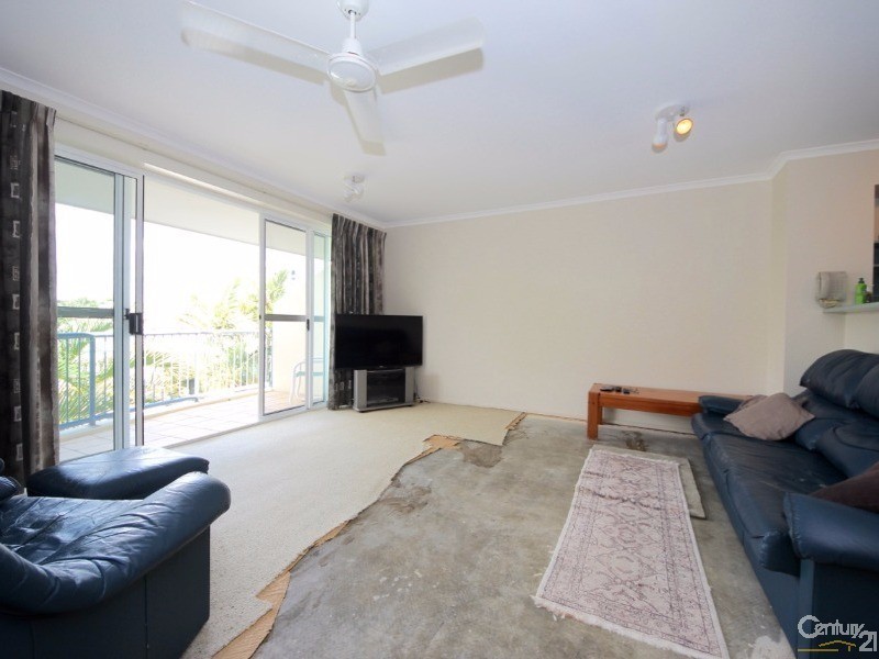 10 Alexandra Avenue, Mermaid Beach QLD 4218