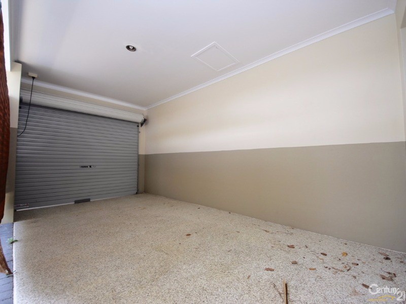 16 Crescent Avenue, Mermaid Beach QLD 4218