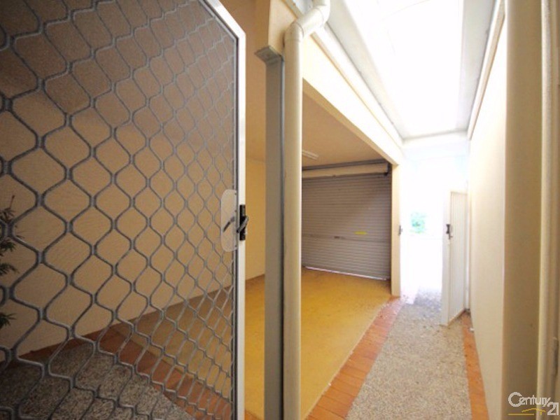 10 Alexandra Avenue, Mermaid Beach QLD 4218