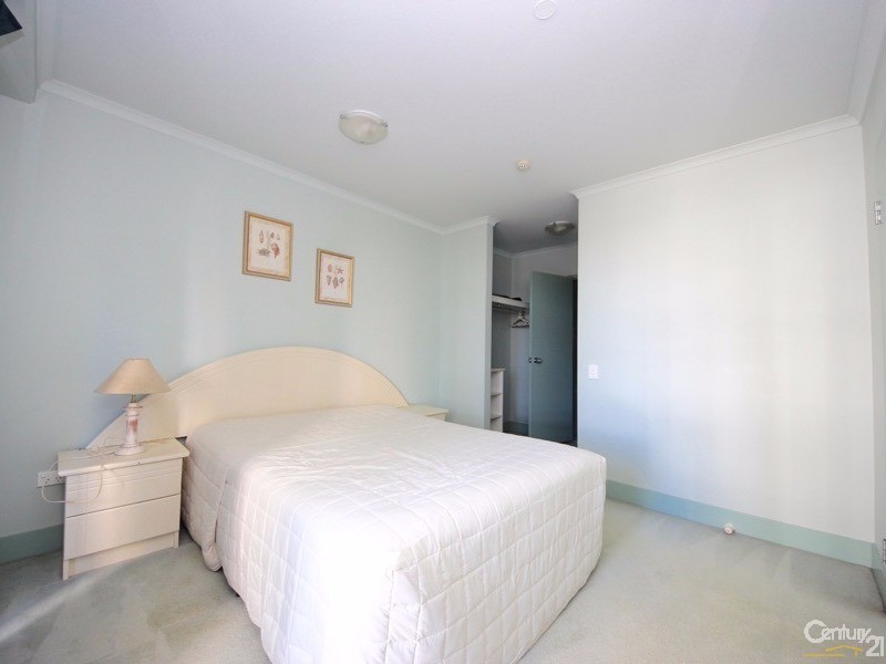 107/30 Surf Parade, Broadbeach QLD 4218