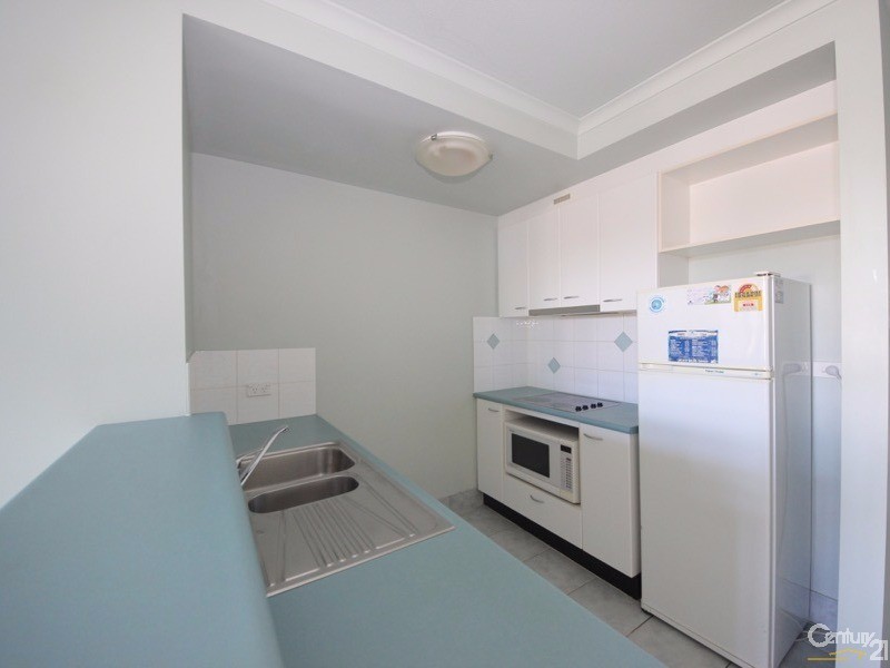 107/30 Surf Parade, Broadbeach QLD 4218