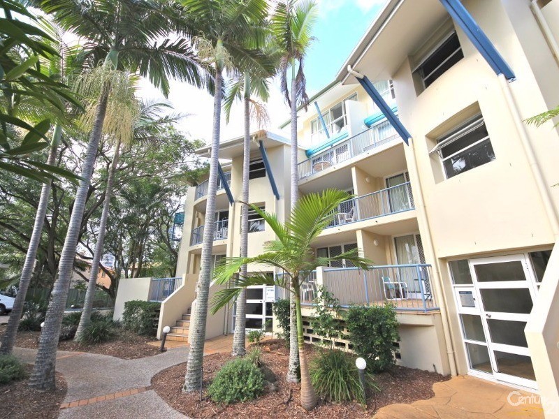 30/10 Alexandra Avenue, Mermaid Beach QLD 4218