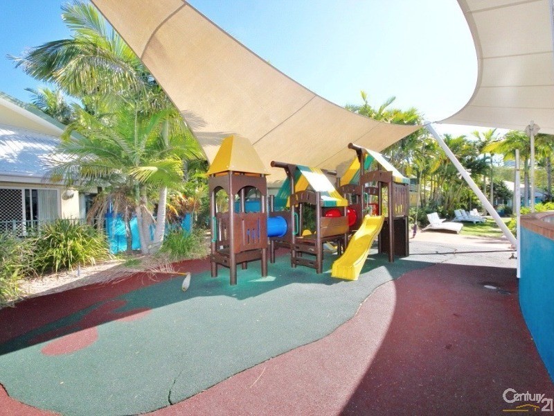 30/10 Alexandra Avenue, Mermaid Beach QLD 4218