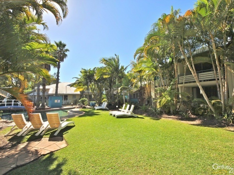 52/10 Alexandra Avenue, Mermaid Beach QLD 4218