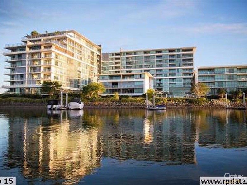 2003/33 T E Peters Drive, Broadbeach QLD 4218