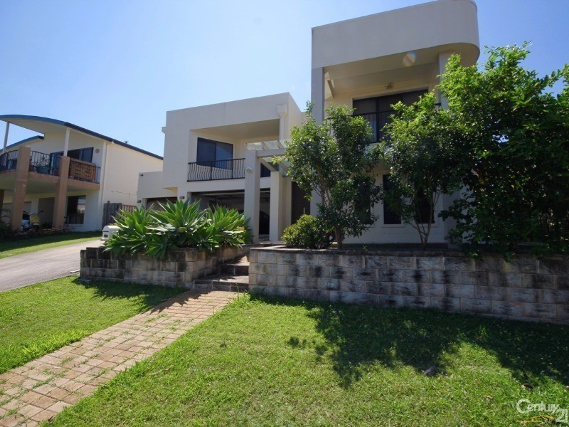 18 mapleton, Varsity Lakes QLD 4227