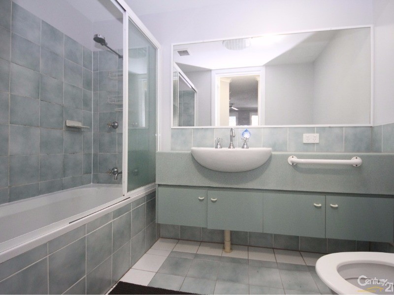 137/10 Alexandra Avenue, Mermaid Beach QLD 4218