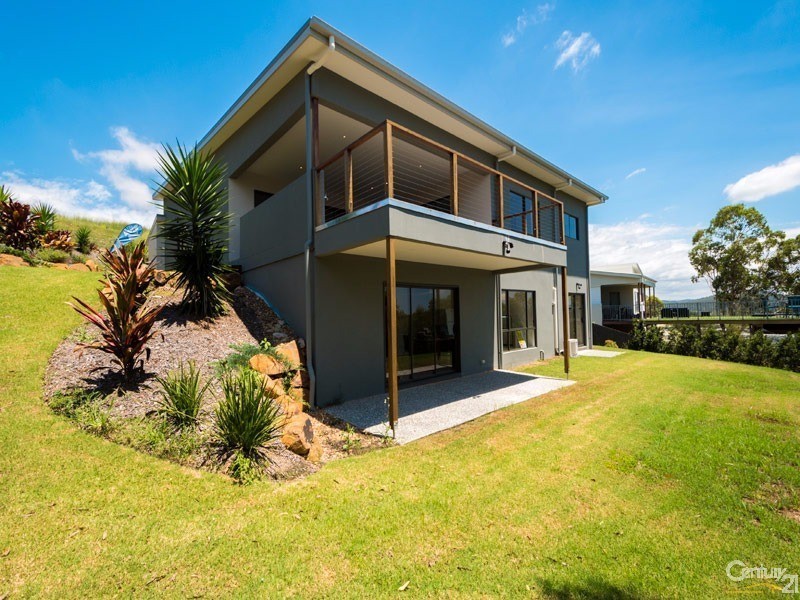 31 John Francis Drive, Carrara QLD 4211