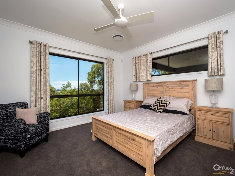 31 John Francis Drive, Carrara QLD 4211