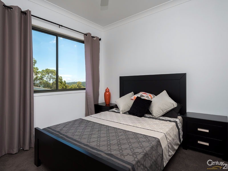 31 John Francis Drive, Carrara QLD 4211
