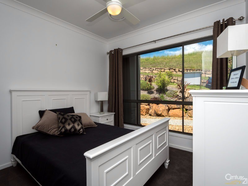 31 John Francis Drive, Carrara QLD 4211