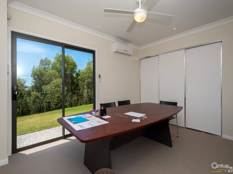31 John Francis Drive, Carrara QLD 4211