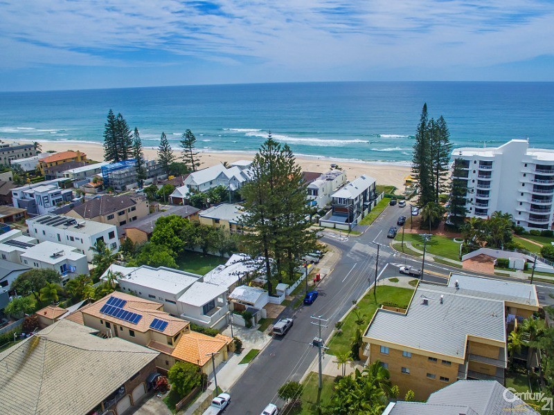 11 Seashell Ave, Mermaid Beach QLD 4218