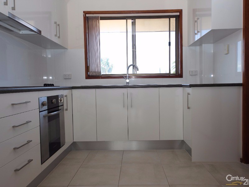 7/14 Duet Drive, Mermaid Waters QLD 4218