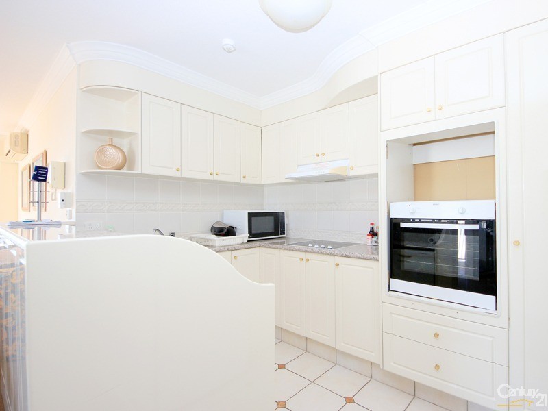 24-26 Queensland Avenue, Broadbeach QLD 4218