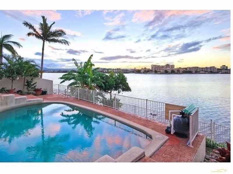 25 Northwestern Court, Varsity Lakes QLD 4227