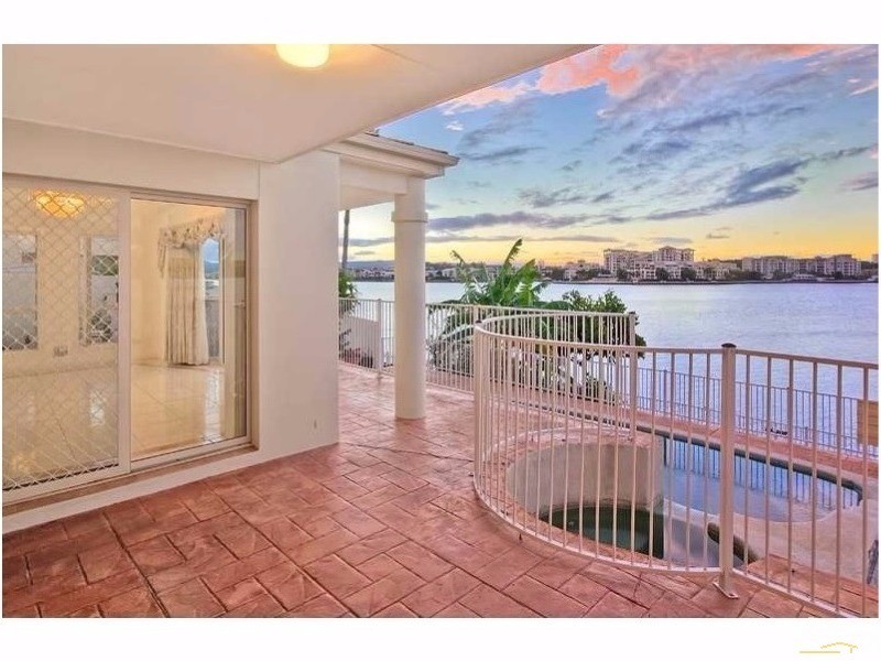 25 Northwestern Court, Varsity Lakes QLD 4227