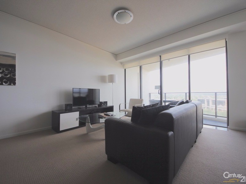 22 Surf Parade, Broadbeach QLD 4218