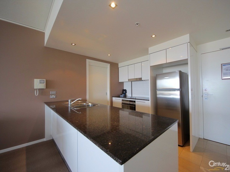 22 Surf Parade, Broadbeach QLD 4218