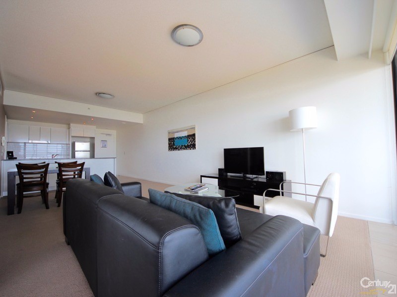 22 Surf Parade, Broadbeach QLD 4218