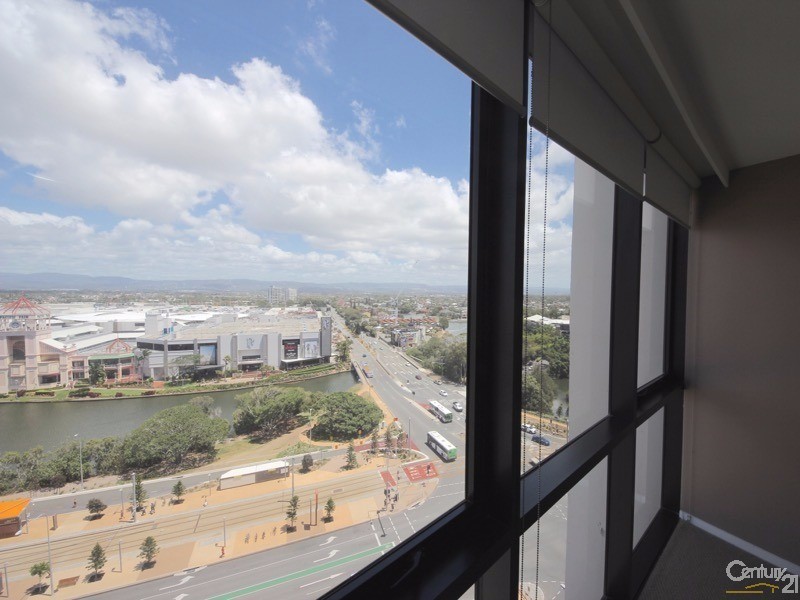 22 Surf Parade, Broadbeach QLD 4218