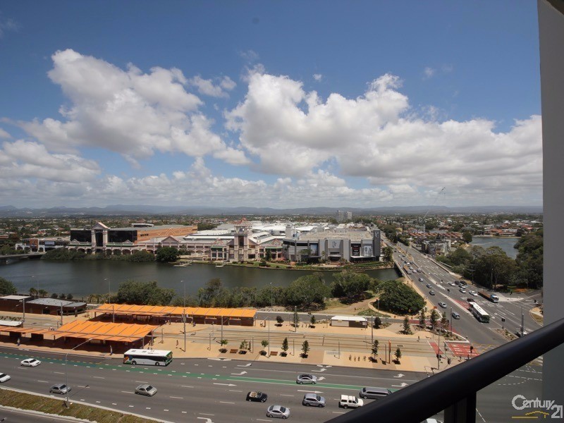 22 Surf Parade, Broadbeach QLD 4218