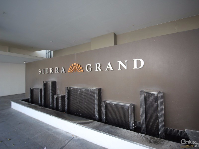 22 Surf Parade, Broadbeach QLD 4218