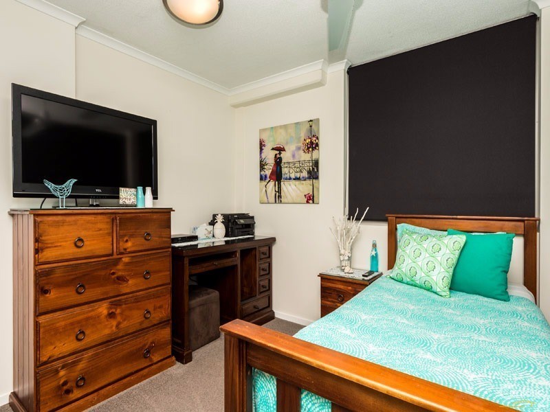 271/21 Cypress Ave, Surfers Paradise QLD 4217