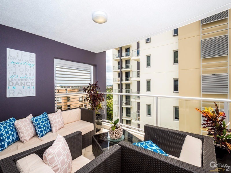 271/21 Cypress Ave, Surfers Paradise QLD 4217