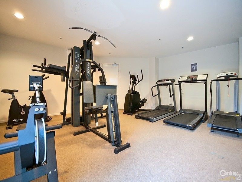 271/21 Cypress Ave, Surfers Paradise QLD 4217