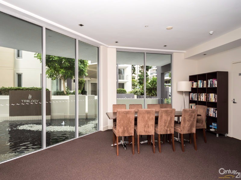 271/21 Cypress Ave, Surfers Paradise QLD 4217