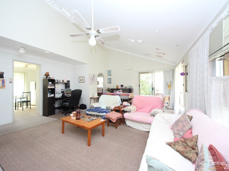 641 Pine Ridge Road, Biggera Waters QLD 4216