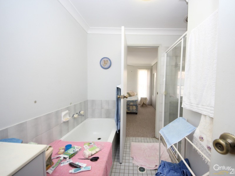 641 Pine Ridge Road, Biggera Waters QLD 4216
