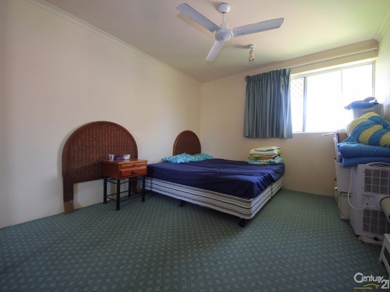 10 Alexandra Avenue, Mermaid Beach QLD 4218